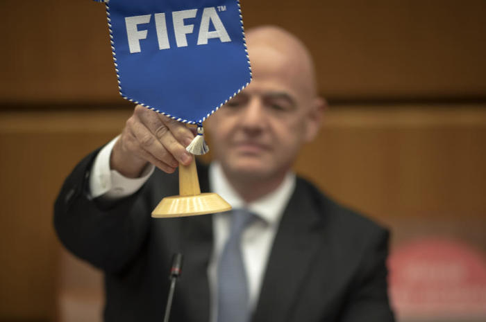 FIFA Präsident Gianni Infantino kommt zur Unterzeichnung einer Absichtserklärung (Memorandum of Understanding, MOU). Foto: epa/Christian Bruna