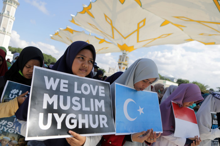 Acehnesische Muslime nehmen an einer Protestkundgebung zur Unterstützung von Muslimen in China teil. Foto: epa/Hotli Simanjuntak