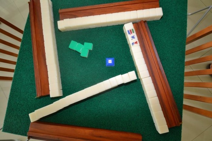 Mahjong spielen im Hansa Minigolf