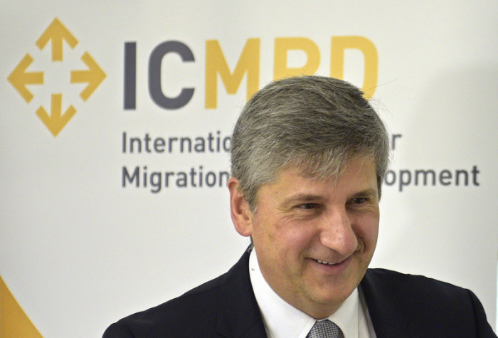 Der neue Generaldirektor des Internationalen Zentrums für Migrationspolitikentwicklung (ICMPD), Michael Spindelegger, stellt bei der Antrittspressekonferenz in Wien seine Pläne für die internationale Organisation vor. Foto: epa/Hans Punz