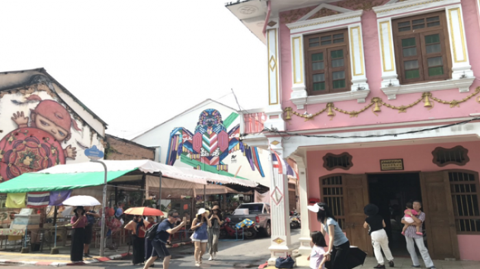 Unter dem Motto „Endlos entdecken“ wirbt Phuket Town um Touristen. Foto: The Nation
