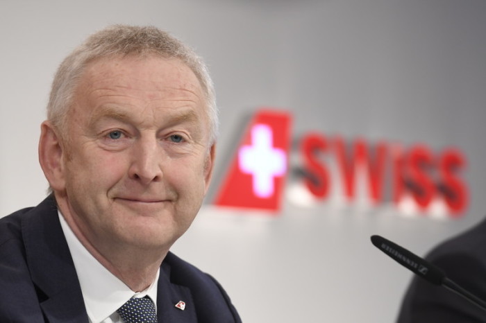 Thomas Kluehr, CEO von Swiss International Air Lines (SWISS), spricht an der Jahresmedienkonferenz von Swiss International Air Lines (SWISS). Foto: epa/Ennio Leanza
