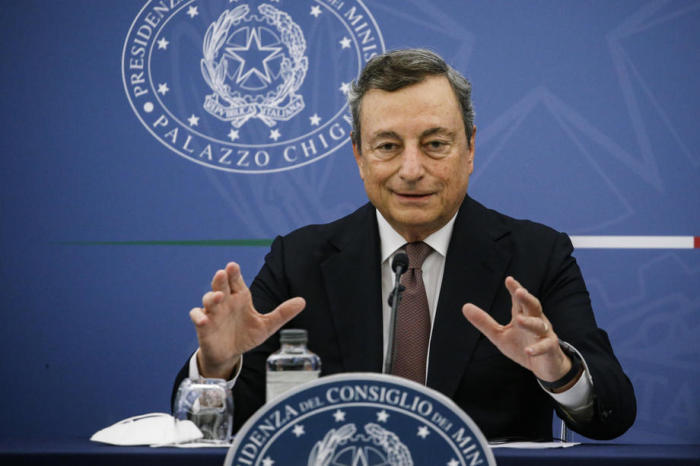 Italienischer Ministerpräsident Mario Draghi während einer Pressekonferenz am Ende einer Kabinettssitzung. Foto: epa/Fabio Frustaci