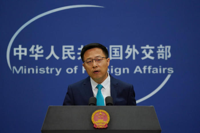 Der Sprecher des chinesischen Außenministeriums, Zhao Lijian, hält eine Pressekonferenz in Peking ab. Foto:epa/Wu Hong