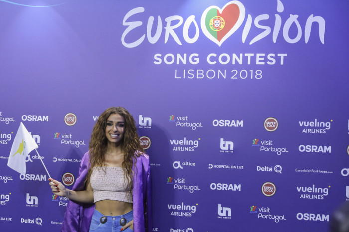  Eleni Foureira aus Zypern nimmt an einer Pressekonferenz während des ersten Halbfinales des 63. jährlichen Eurovision Song Contest teil. Foto: epa/Miguel A. Lopes