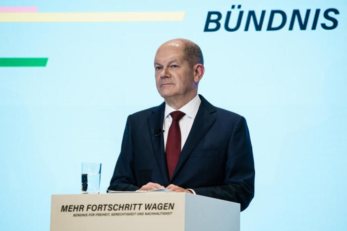 Die deutschen Parteien SPD, FDP und Grüne wollen einen Koalitionsvertrag vorlegen. Foto: epa/Clemens Bilan