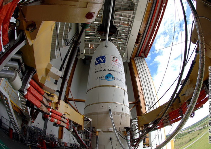 Ein von der Europäischen Weltraumorganisation zur Verfügung gestelltes Bild, das die europäische Trägerrakete Ariane 5 in Startbereitschaft zeigt. Archivfoto: epa/Jean René Dagois