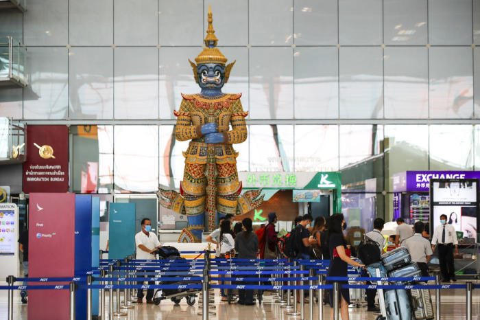 Abflughalle des Bangkoker Flughafens Suvarnabhumi. Foto: epa/Diego Azubel