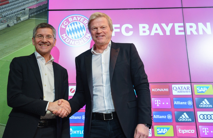 Oliver Kahn wird bei einer Pressekonferenz als neues Vorstandsmitglied des FC Bayern vorgestellt. Links Vereinspräsident Herbert Hainer. Foto: Sven Hoppe/Dpa
