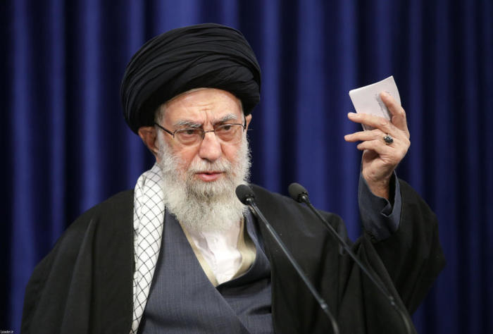 Der iranische Oberste Führer Ayatollah Ali Khamenei während einer Live-TV-Ansprache, in Teheran. Foto: epa/Supreme Leader Office Handout