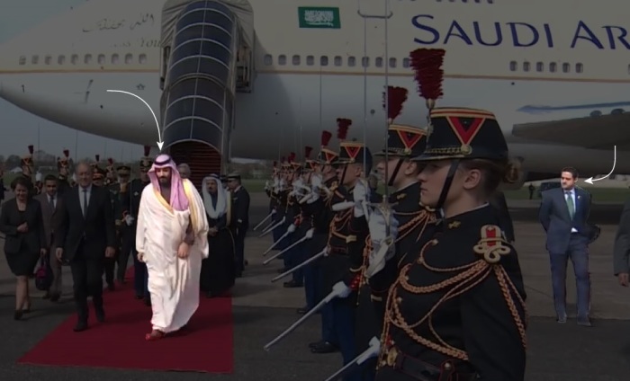 Saudi-arabischen Kronprinzen Mohammed bin Salman.(2-l.) Maher Abdulaziz Mutreb.(r.)  Foto: nytimes.com/Anadolu Agency/Screenshot