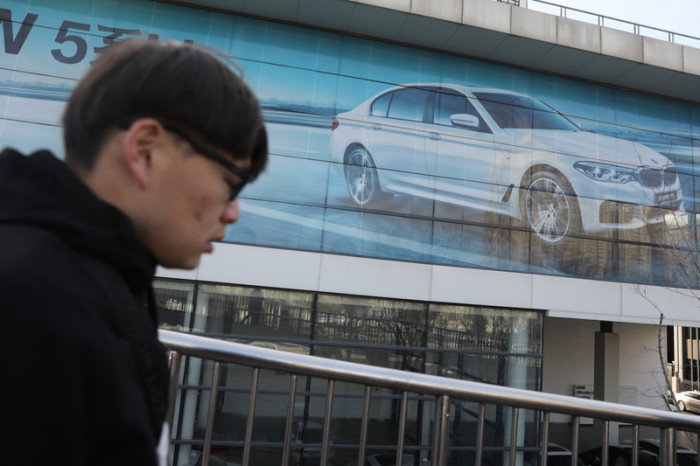 BMW-Autohaus in Peking, China. Foto: epa/Wu Hong