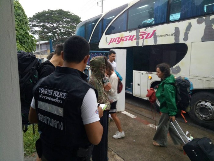 Wieder einmal soll es in einem der berüchtigten Khao-San-Road-Bussen zu einem Diebstahl gekommen sein. Foto: The Nation