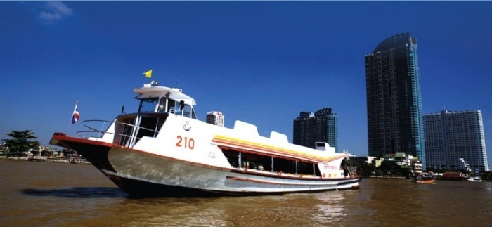 Die Personenfähren der Reederei Chao Phraya Express Boat sind unter Einschränkungen wieder in Linienbetrieb. Foto: Chao Phraya Express Boat Co. Ltd.