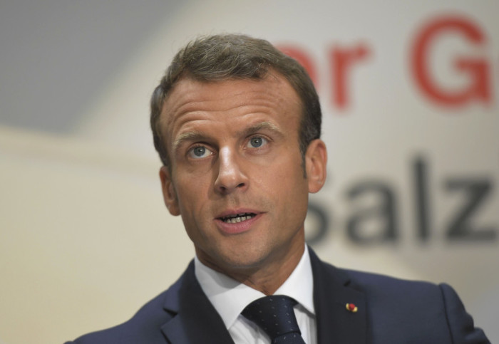 Frankreichs Präsident Emmanuel Macron gibt sich weiter kämpferisch. Foto: epa/Christian Bruna