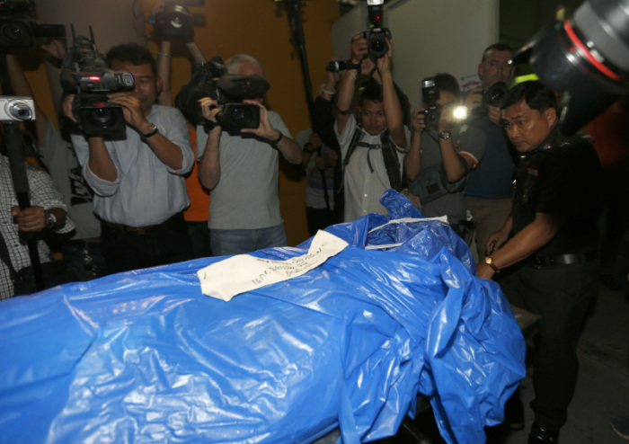 Premierminister schaltet sichin Koh Tao-Mordfall ein