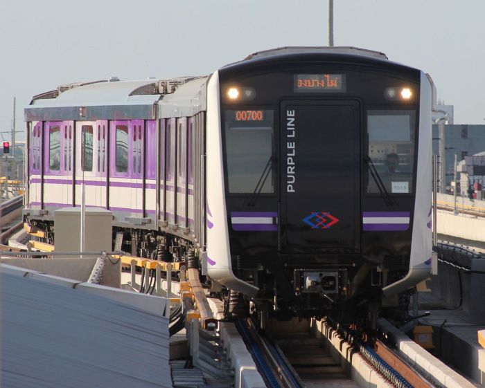 Am Vatertag können Väter den ganzen Tag kostenlos den MRT nutzen. Im Bild ein Zug der „Purple Line“. Foto: Wikimedia Rsa