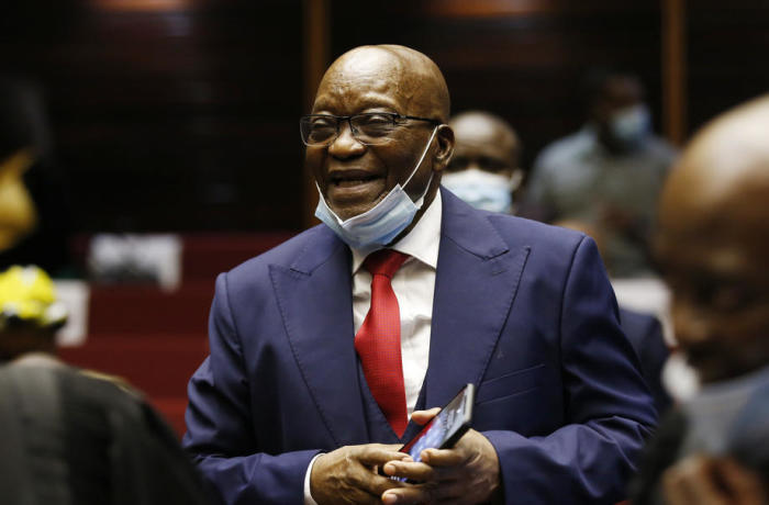 Der ehemalige südafrikanische Präsident Jacob Zuma erscheint vor Gericht während seines Korruptionsprozesses im Pietermaritzburg High Court, Pietermaritzburg. Foto: epa/Phill Magakoe