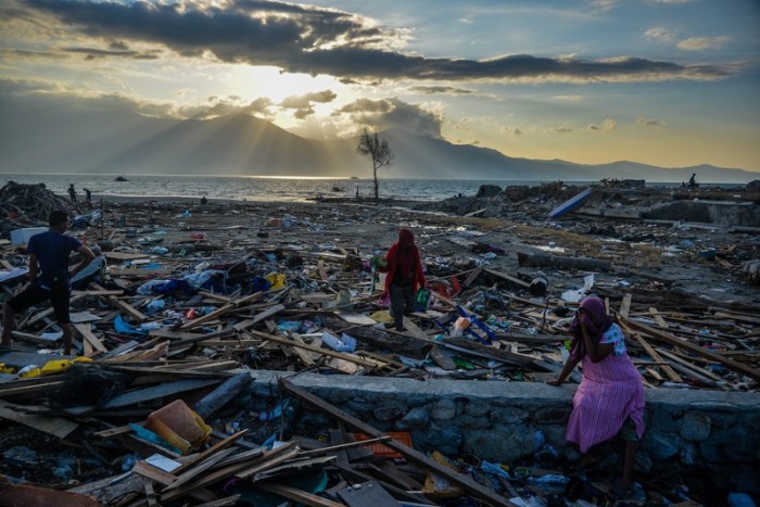 Der Tsunami hinterließ eine Spur der Zerstörung. Foto: epa/Iqbal Lubis