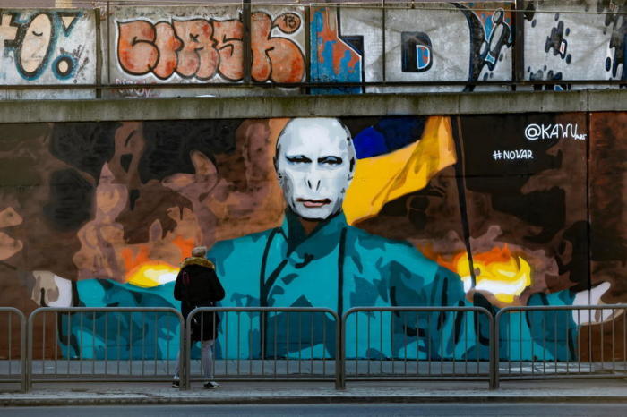 Das Wandbild von Voldemort mit dem Gesicht von Vladimir Putin in Poznan. Foto: epa/Jakub Kaczmarczyk