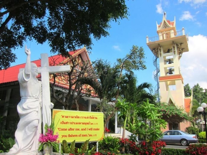Pattayas St. Nikolaus Church an der Sukhumvit Road. Foto: Deutschsprachige Katholische Gemeinde St. Marien in Bangkok/Thailand