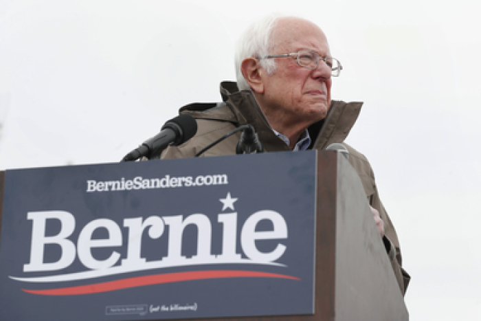 Sanders steigt aus dem Präsidentschaftsrennen der US-Demokraten aus und macht damit den Weg frei für eine Kandidatur des Ex-US-Vizepräsidenten Biden. Foto: George Frey/FR10102 AP/dpa
