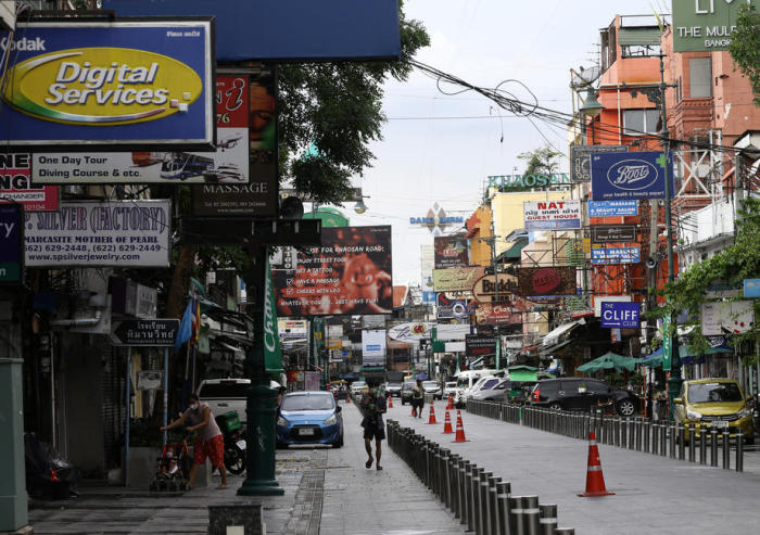 Bangkoks Khao San Road, das ehemalige Backpacker-Viertel der Millionenmetropole. Foto: epa/Narong Sangnak
