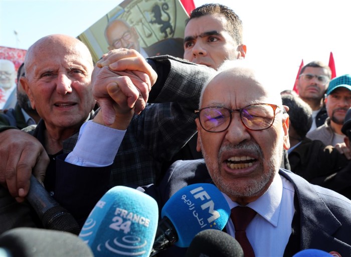 Der Präsident des aufgelösten tunesischen Parlaments, Ghannouchi, wurde verhaftet. Foto: EPA-EFE/Mohamed Messara