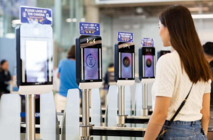 Biometrische Gesichtserkennung ermöglicht am Flughafen Suvarnabhumi einen schnelleren Ablauf von Check-in bis Boarding. Bild: Airports of Thailand (AOT)