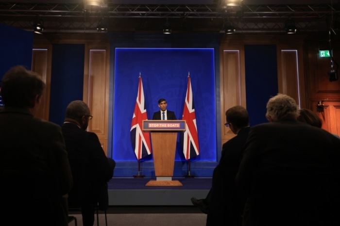 Rishi Sunak, britischer Premierminister, spricht bei einer Pressekonferenz in der Downing Street in London zu den Medien. Foto: epa/Chris Ratcliffe