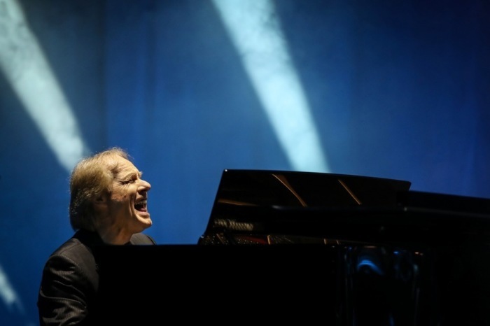 Der Künstler Richard Clayderman tritt in Lissabon auf. Foto: epa/Manuel De Almeida