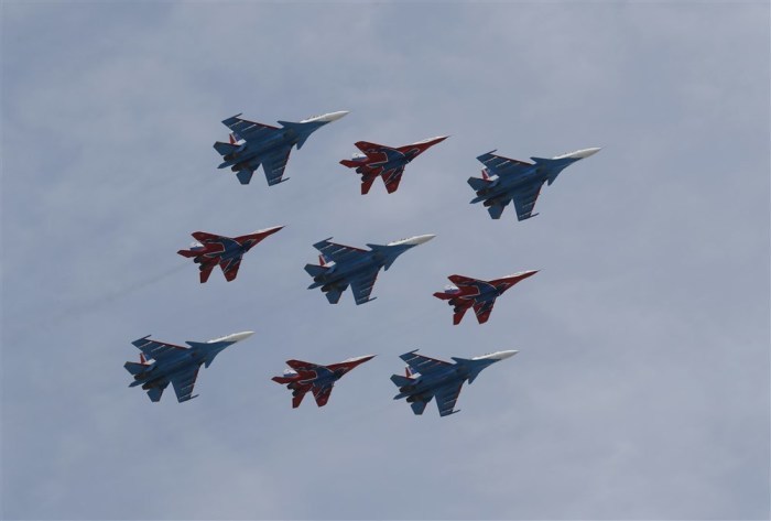 Eine Gruppe russischer Mikoyan MiG-29-Kampfjets. Foto: epa/Yuri Kochetkov