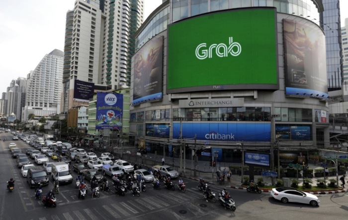 Fahrer von Fahrdienstplattformen wie Grab oder Bolt müssen künftig strengere Regeln und Pflichten einhalten. Foto: epa-efe/Mattia Sedda
