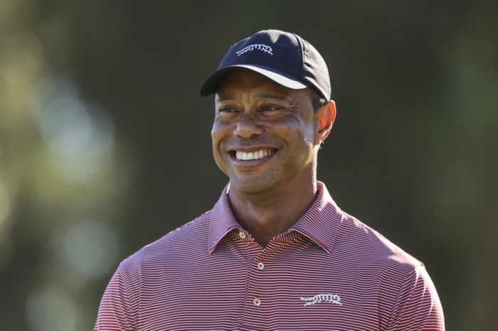 Tiger Woods wird bei der Finalrunde des Genesis Invitational im Riviera Country Club dem Publikum vorgestellt. Foto: EPA/Chris Torres