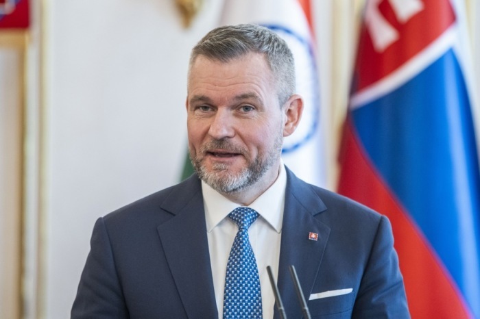 Der slowakische Präsident Peter Pellegrini spricht auf einer Pressekonferenz. Foto: epa/Jakub Gavlak