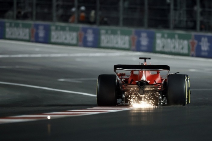 Charles Leclerc, Formel-1-Pilot der Scuderia Ferrari aus Monaco, während des Formel-1-Grand-Prix von Las Vegas. Foto: epa/Etienne Laurent