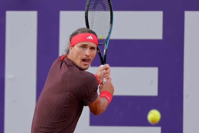 Der Deutsche Tennisspieler Alexander Zverev in Aktion. Foto: epa/Juan Ignacio Roncoroni