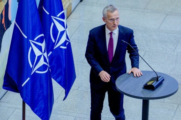 NATO-Generalsekretär Jens Stoltenberg spricht während einer Pressekonferenz zu den Medien. Foto: epa/Javad Parsa