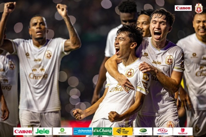 Durch den späten Ausgleich störten die Lamphun Warriors die Meisterfeierlichkeiten von Buriram United. Foto: Lamphun Warriors