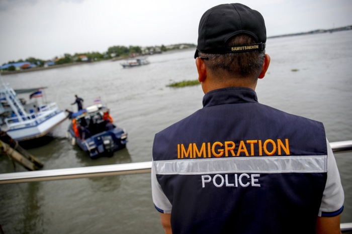 Die thailändische Regierung verstärkt die Maßnahmen gegen illegal beschäftigte Ausländer, um lokale Arbeitsplätze zu schützen. Foto: epa/