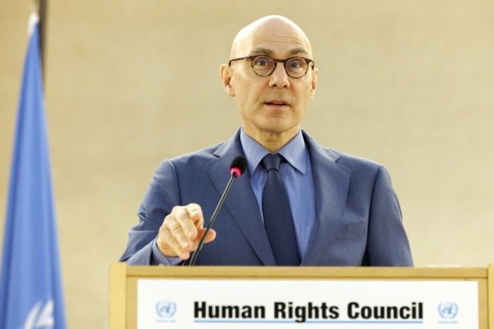 Der UN-Hochkommissar für Menschenrechte, Volker Turk, hält seine Rede auf der Sitzung des Menschenrechtsrates am europäischen Sitz der Vereinten Nationen in Genf. Foto: epa/Salvatore Di Nolfi
