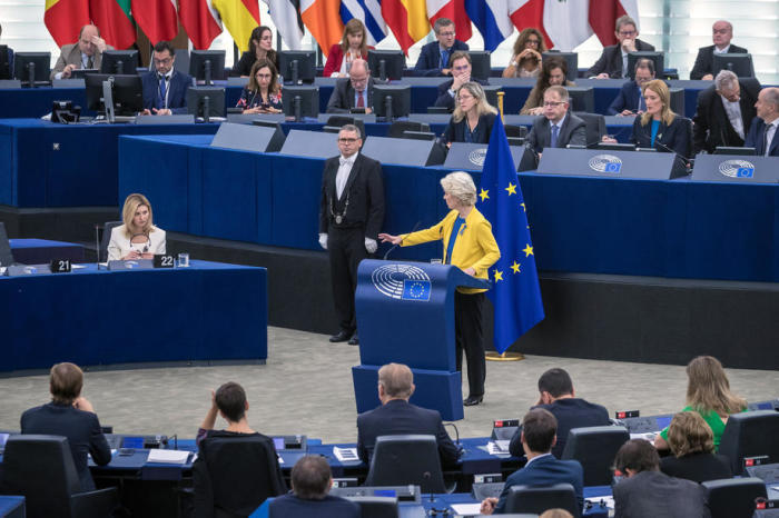 EU-Kommissionspräsidentin von der Leyen hält eine Rede während der Debatte zur Lage der Europäischen Union