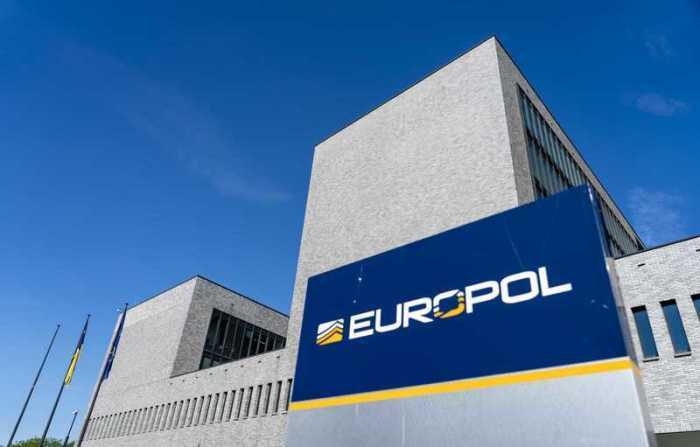 Blick auf das Gebäude der EU-Polizeibehörde Europol in Den Haag. Foto: Jerry Lampen/Anp/dpa