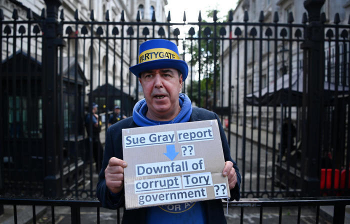 Boris Johnson steht wegen Partygate unter Druck. Foto: epa/Andy Rain