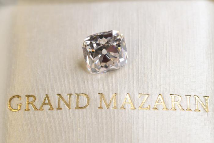  Der Diamant «Grand Mazarin». Foto: epa/Martial Trezzini