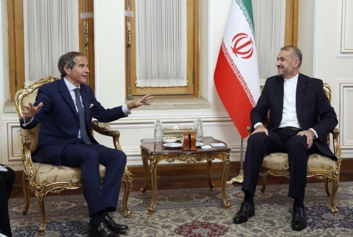 Der Direktor der IAEO, Rafael Mariano Grossi, besucht den Iran. Foto: epa/Abedin Taherkenareh