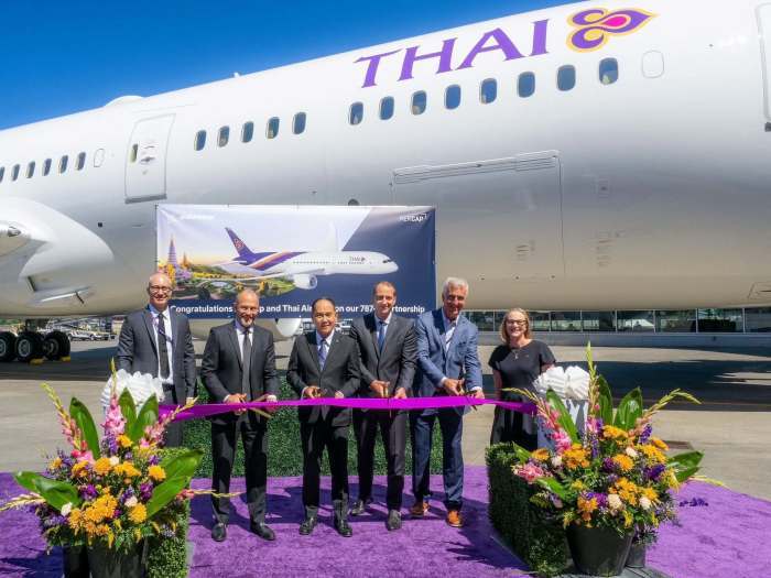Mit einer Zeremonie wurde die Übergabe der neuen Boeing 787-9 an THAI gefeiert. Foto: Thai Airways International
