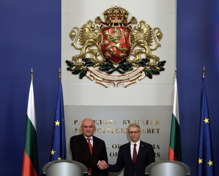 Bulgarischer amtierender Premierminister Dimitar Glavchev tritt sein Amt in Sofia an. Foto: epa/Vassil Donev