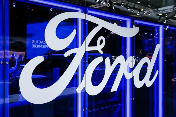 Eine Ansicht des Ford-Logos während der Eröffnung des Brüsseler Autosalons in Brüssel. Foto: epa/Stephanie Lecocq