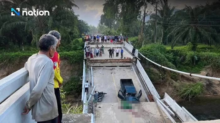 Der Einsturz einer Brücke in Narathiwat führte zu einem Todesfall und drei Verletzten. Die zweispurige Betonbrücke war Teil der Schnellstraße Nr. 4217 und verband die Bezirke Chanae und Si Sakhon. Foto: The Nation
